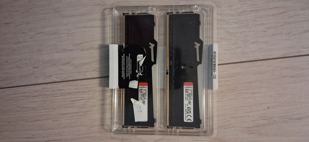 Pamięć RAM Kingston Fury Beast RGB 32GB(2x16GB) DDR5 6000MHz CL40 DIMM
