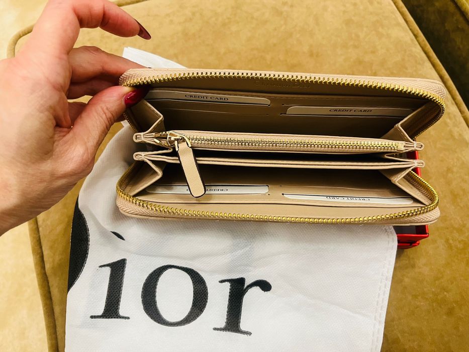 Dior Portfel beżowy skóra