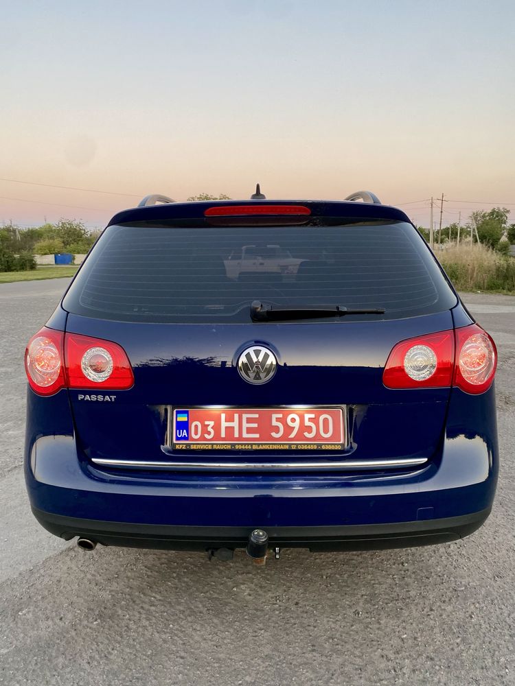 Volkswagen Passat 2009 рік