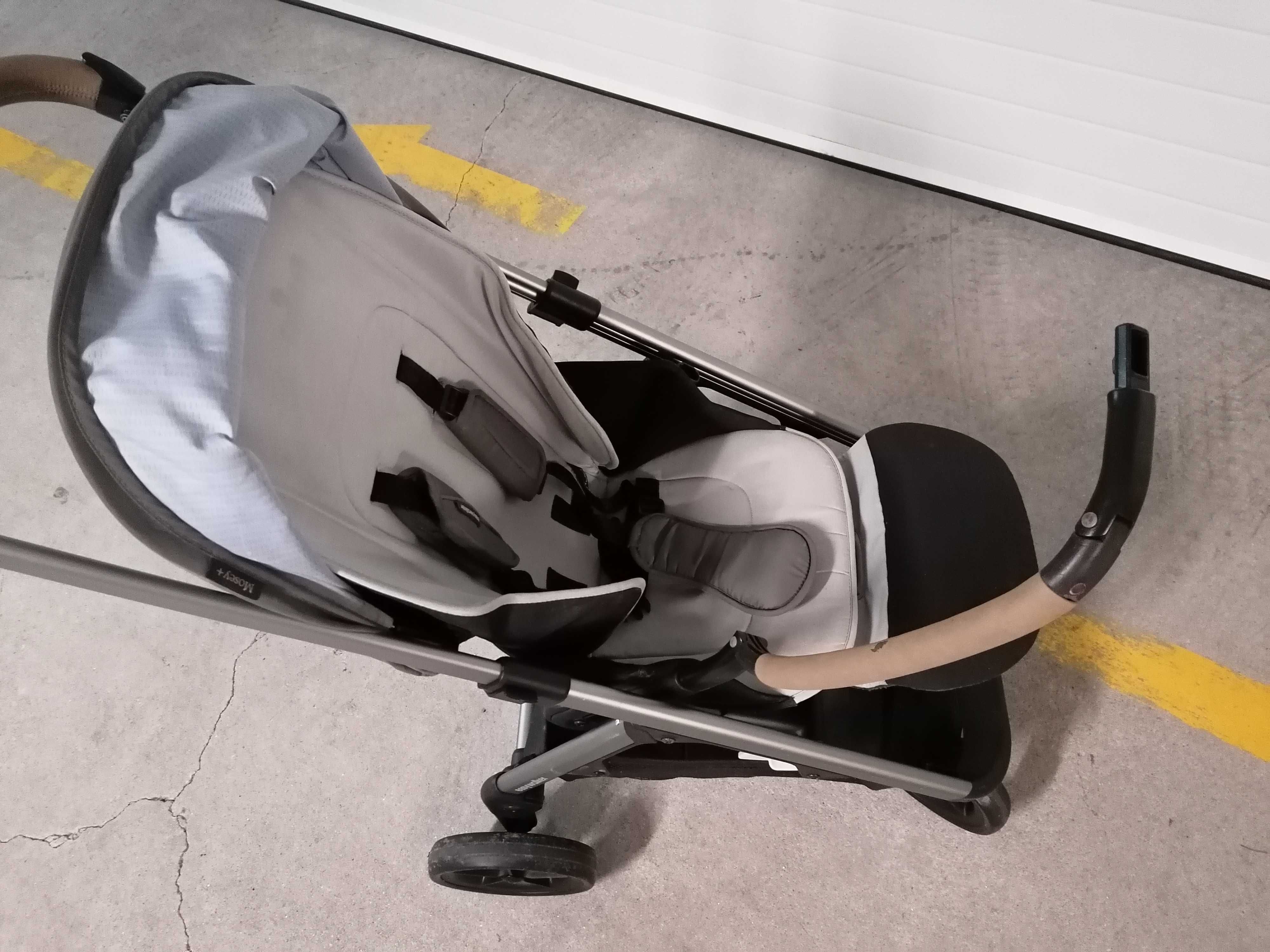 Carrinho Easywalker Mosey+ Em bom estado