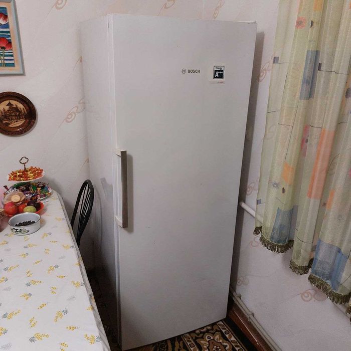 Морозильна камера Bosch A+++