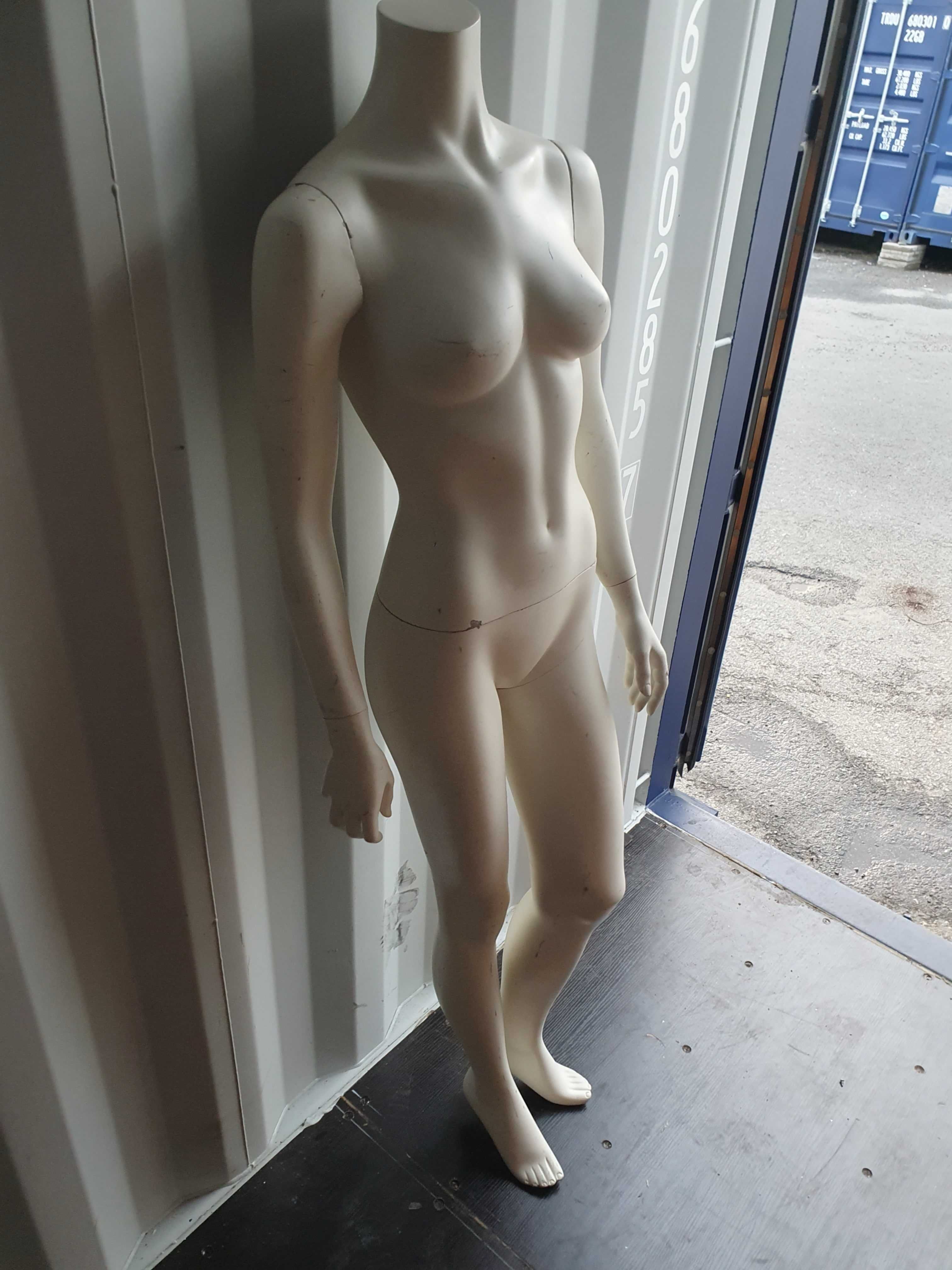 Uzywany Manekin Damski 170 cm w pelni sprawny Stan dobry