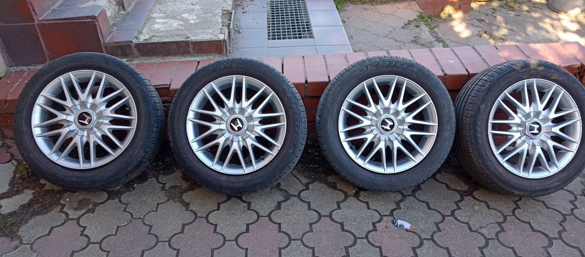 Alufelgi 16 " od Hondy Accord rocznik 2000