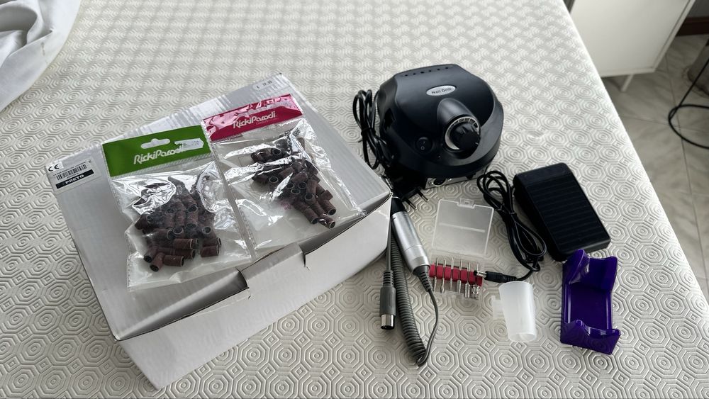 Broca e Catalisador de unhas