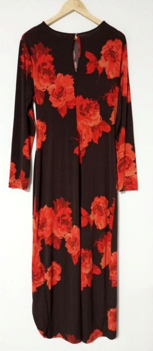 NOWA zjawiskowa suknia maxi z różami r. 44/46