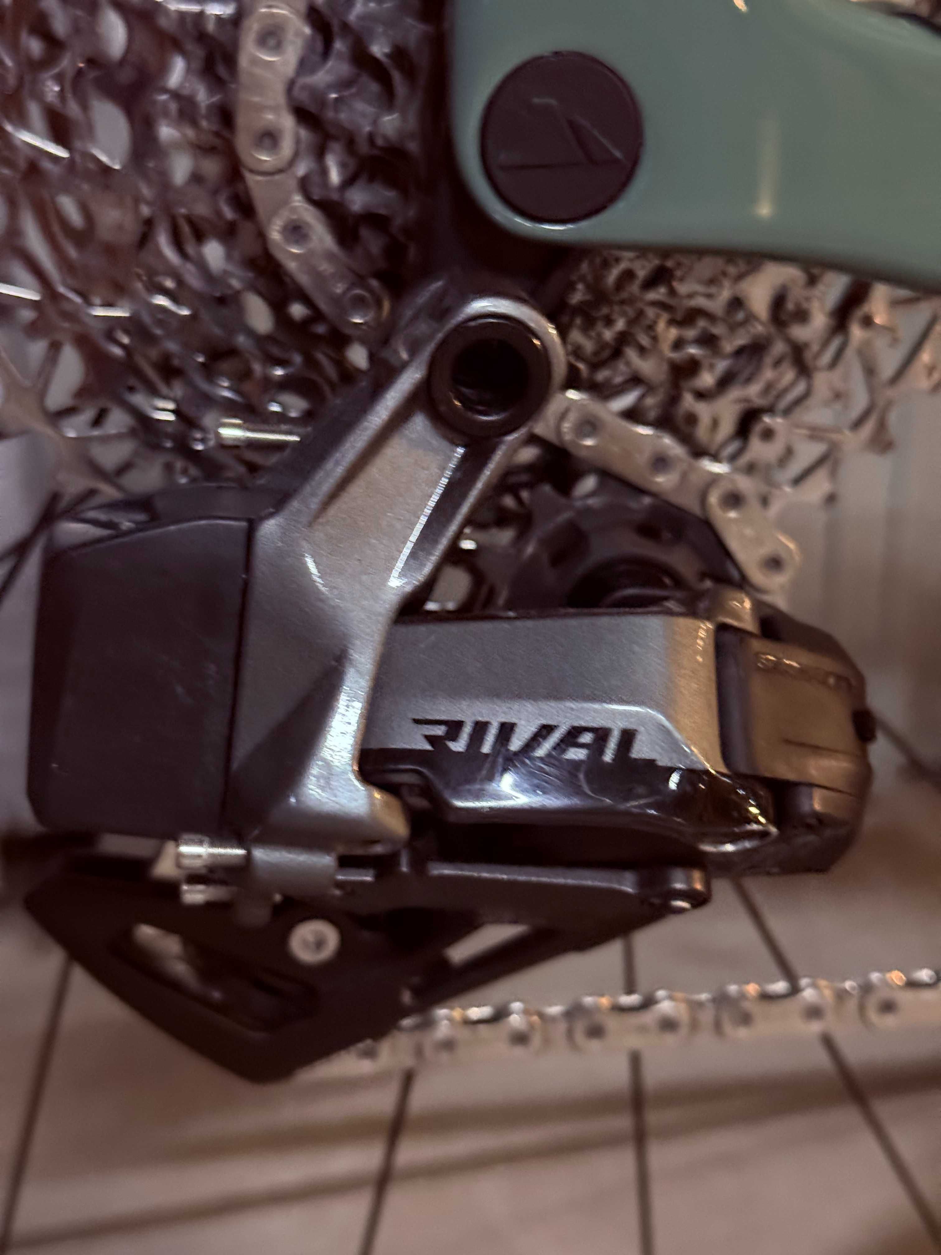 Canyon Grizl CF Rival AXS 1x12 rozmiar L koła Dandyhorse