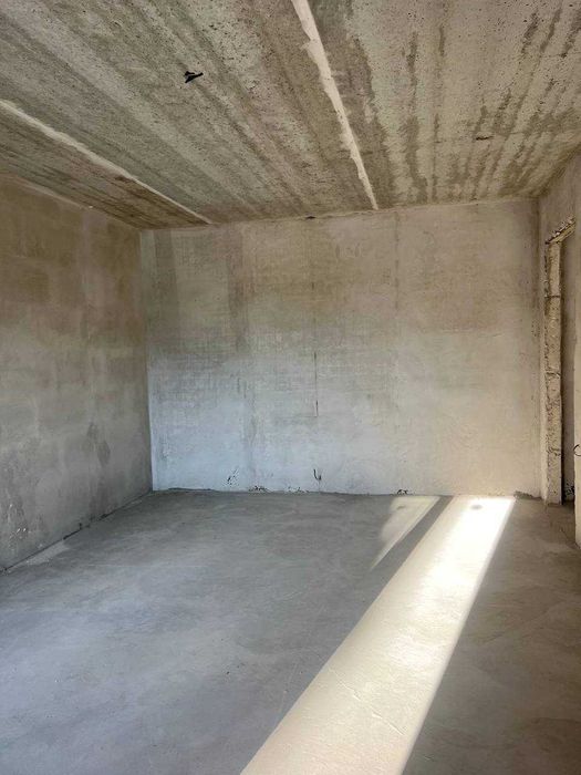 Новобудова з великою площею на Лушпи ( Еспланада)