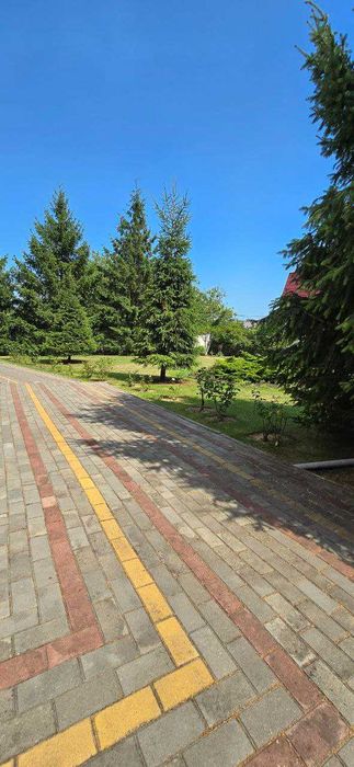 Дом в Золотой Горке, 20 соток, делимый участок, винный погреб, сауна