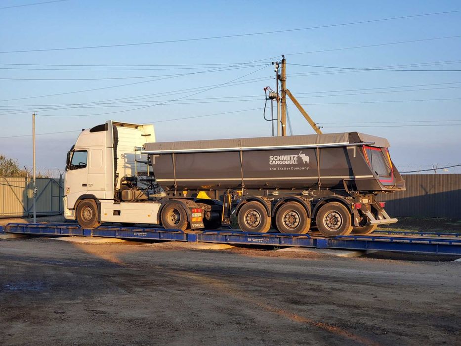 Послуги з перевезення самоскидами. Самсокиди, Доставка піска, щебня