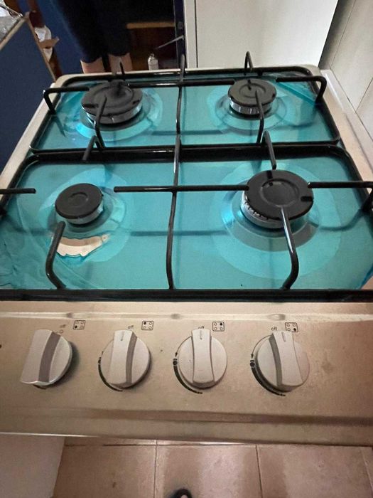 Placa de fogao com bicos