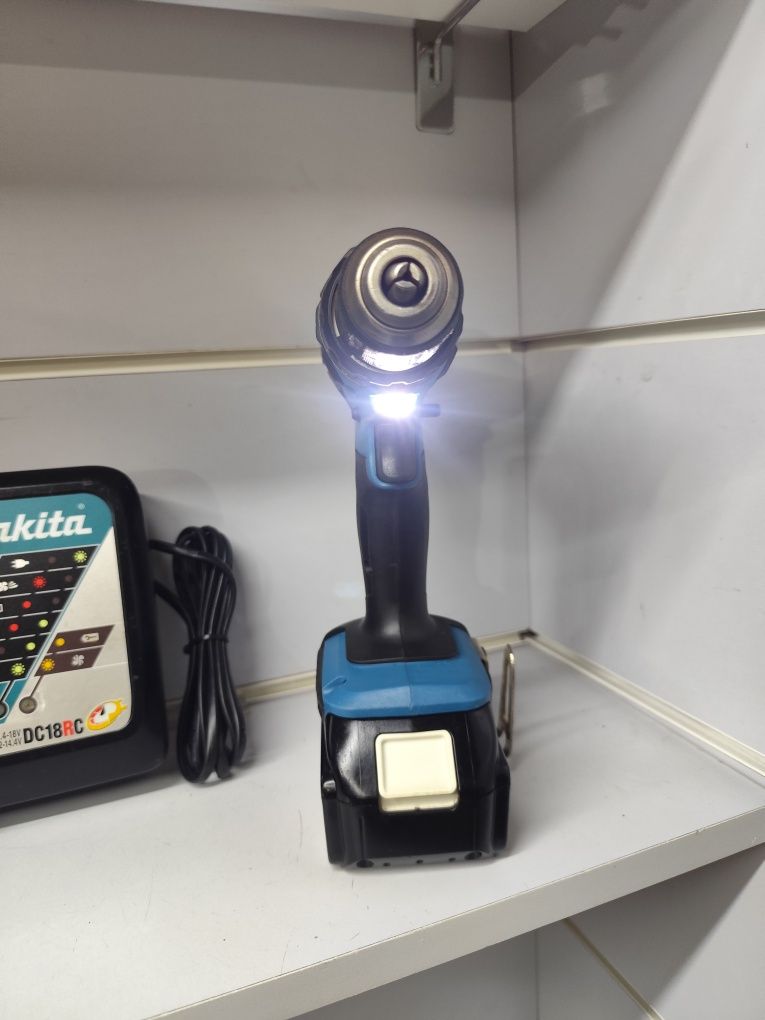 Makita DDF 482 акумуляторний шуруповерт Макіта оригінал