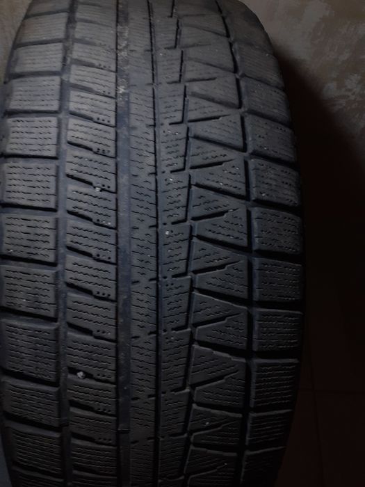 Зимняя резина 225.55.17.
