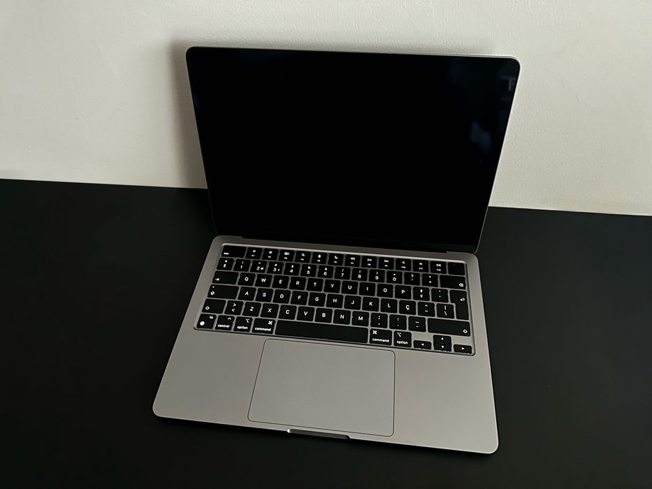 [GARANTIA 2 ANOS]  MacBook Air 13" M3 - 8 GB RAM - 256 GB SSD