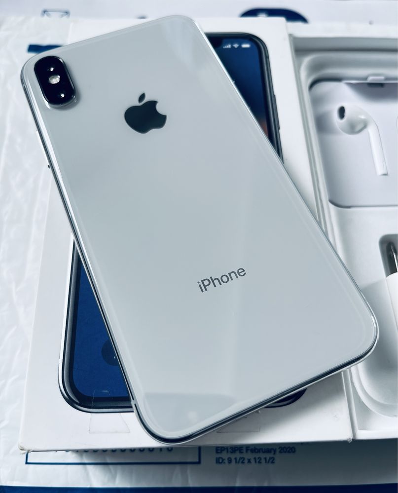 iPhone X 256GB White Neverlock