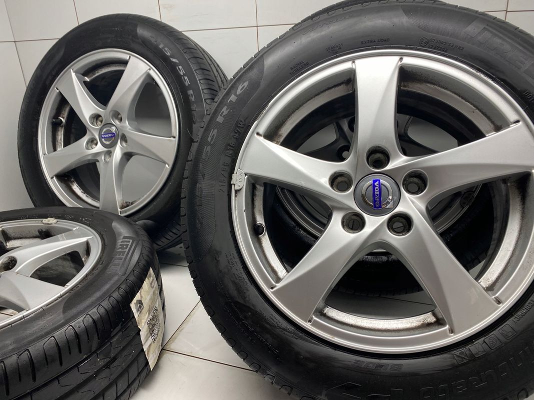 Kola Fegi 16 Volvo 215.55.16 Oem 2021