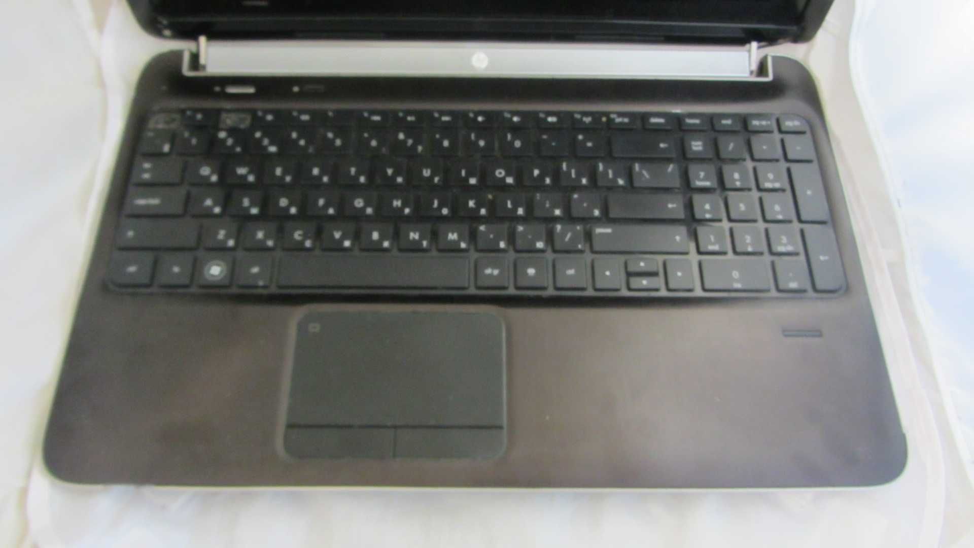 Ноутбук HP Pavilion dv6-6b01sr AMD A4 8Gb/250gb,1gb video