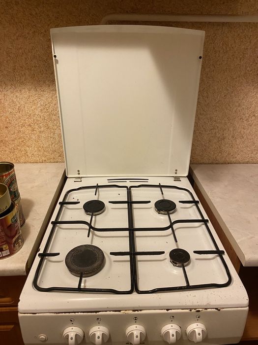 Продам газову плиту