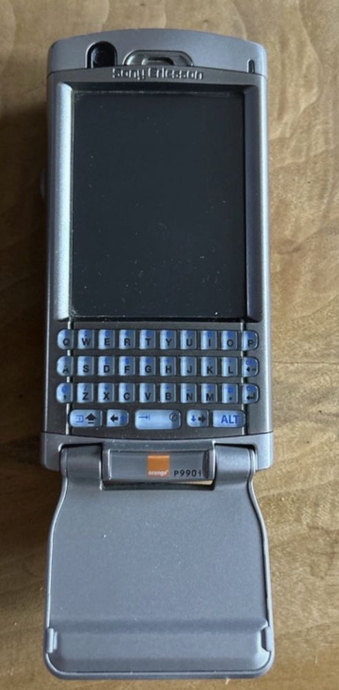 Ratytas ! Sony ericsson P990i - w kartoniku !