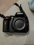 Camera nikon D5100 com diversos acessorios