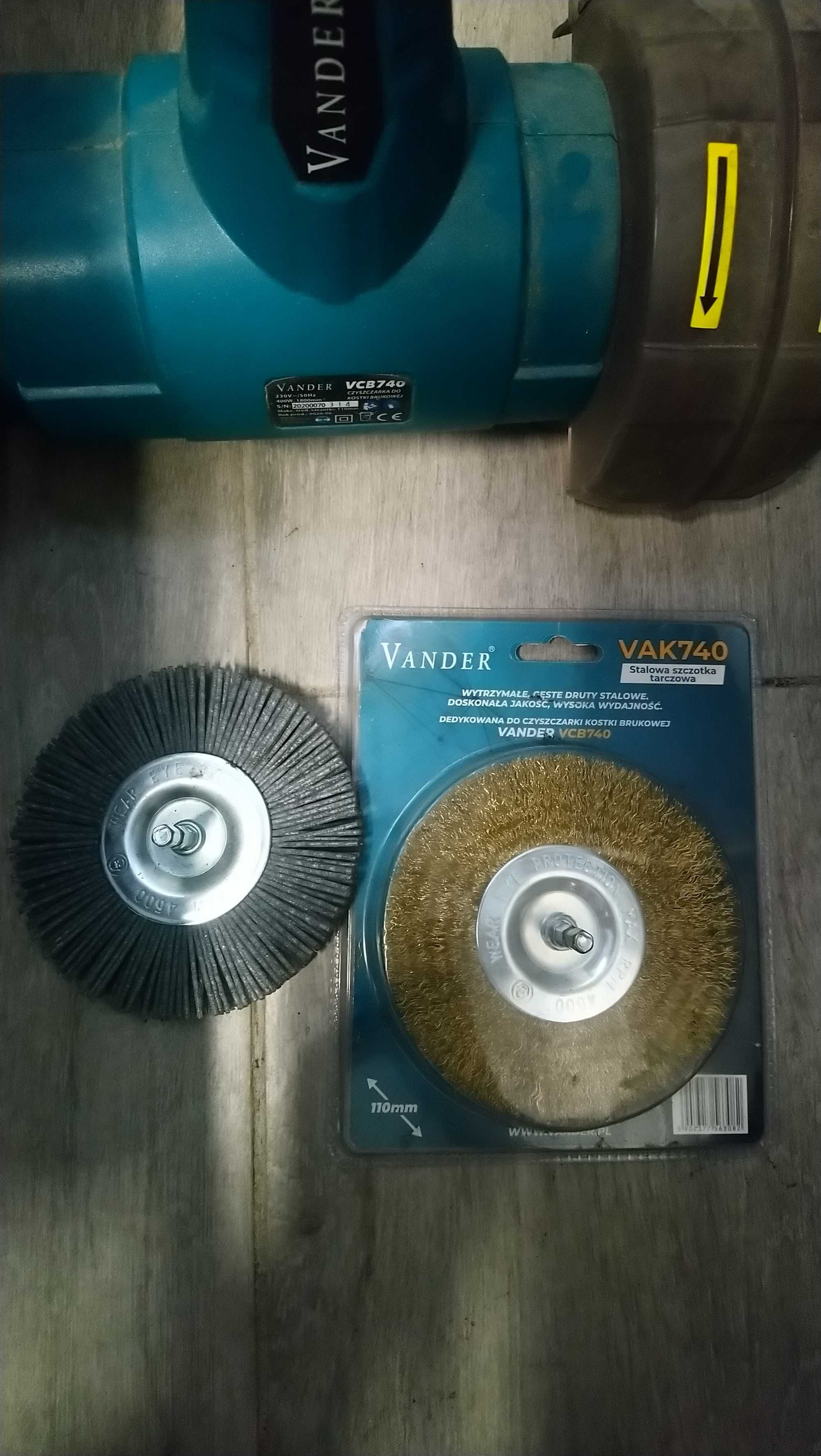 Vander VCB740 Czyszczarka do kostki brukowej