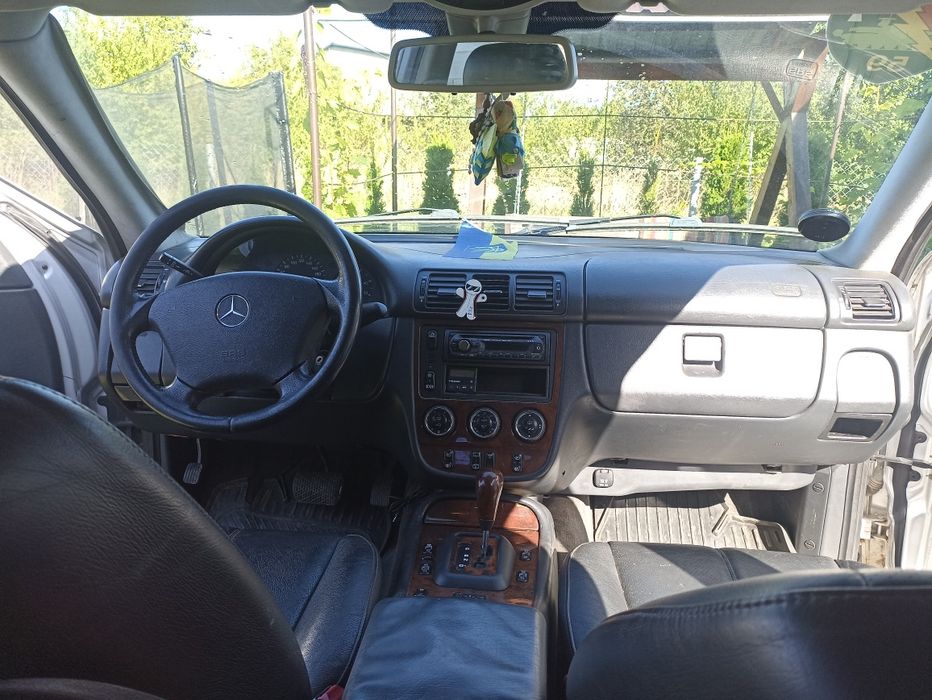 Продам Mercedes ML 163 4.0