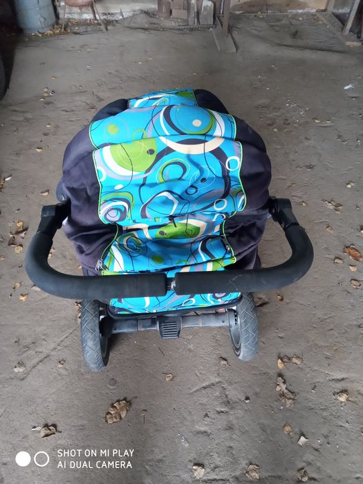 Коляска прогулочная