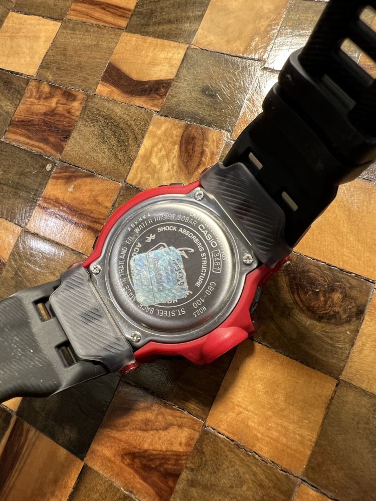 Casio G-SHOCK GBD 100 - bluetooth smart, licznik krokow