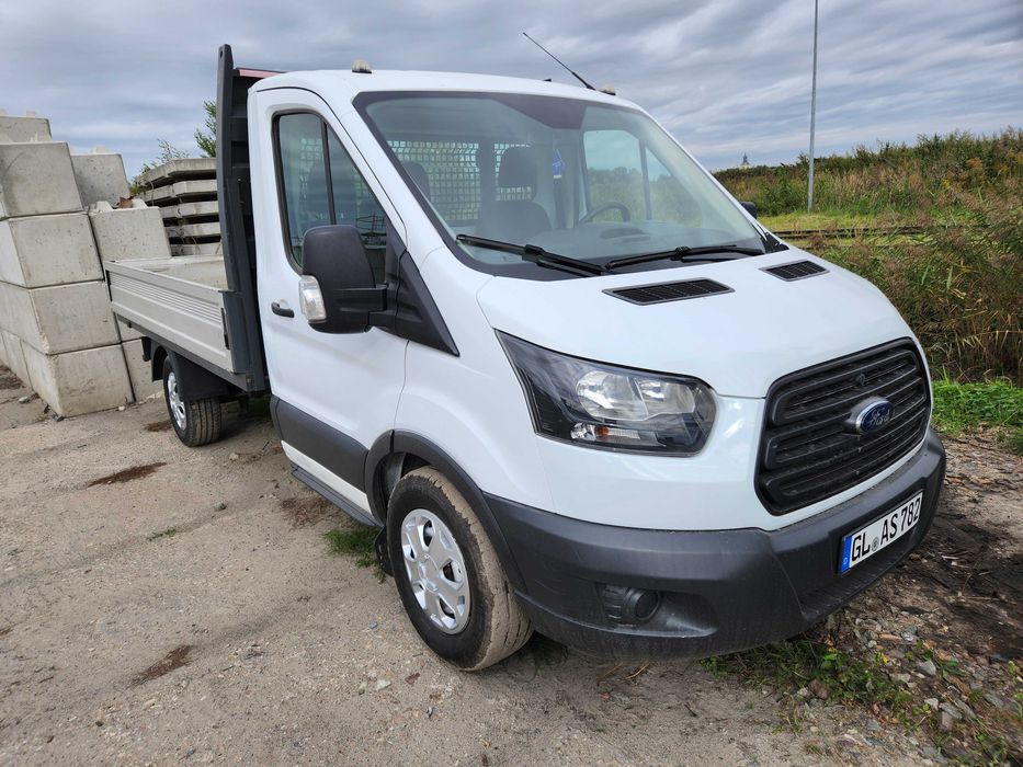 Ford Transit skrzynia  z  2019 r- 167 180km