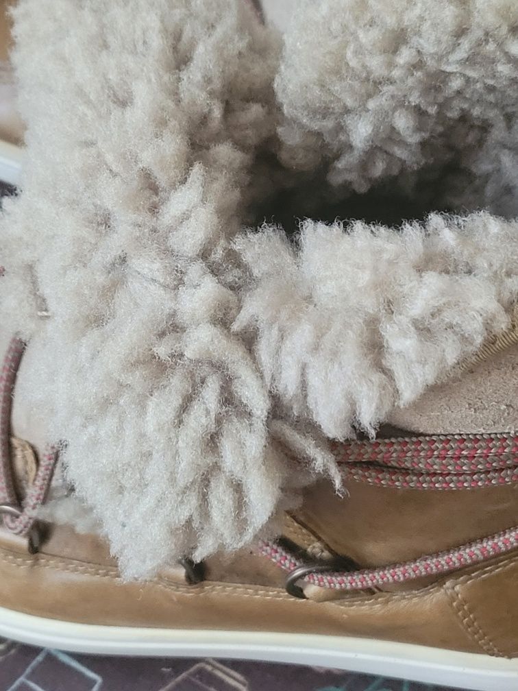 Śniegowce Ecco soft 7  rozmiar 40, skóra, wełna jagnięca