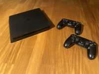 PlayStation 4 + 2 pady - Świetny zestaw!
