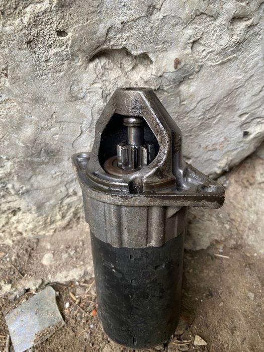 Стартер Опель Астра ф вектра А 1.6 бензин