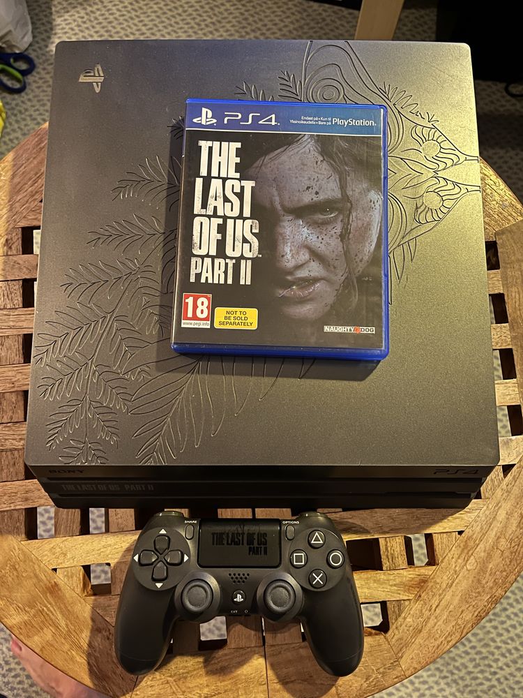 Playstation 4 Pro Special Edition Last Of Us 2