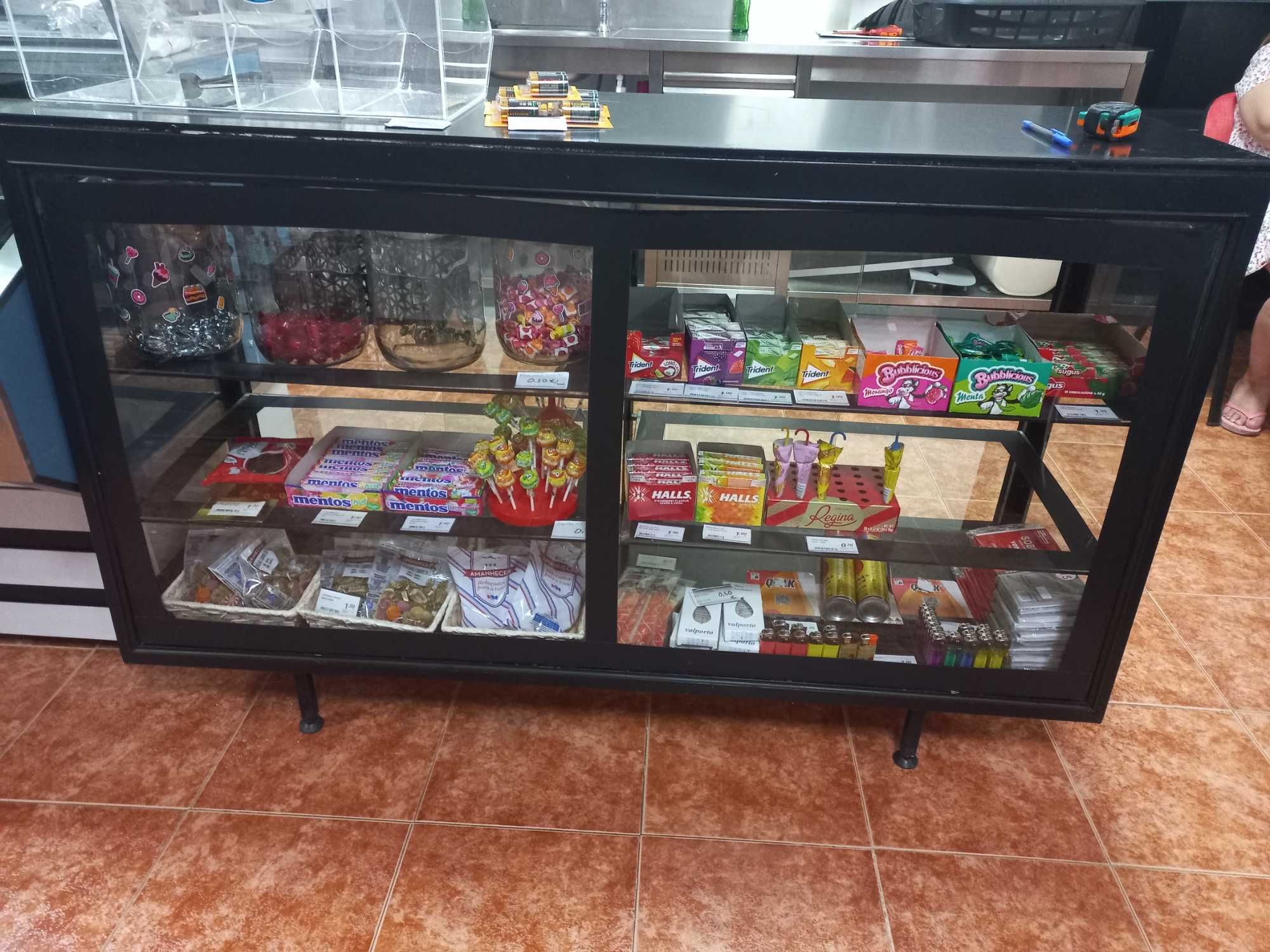 Vitrine com iluminação