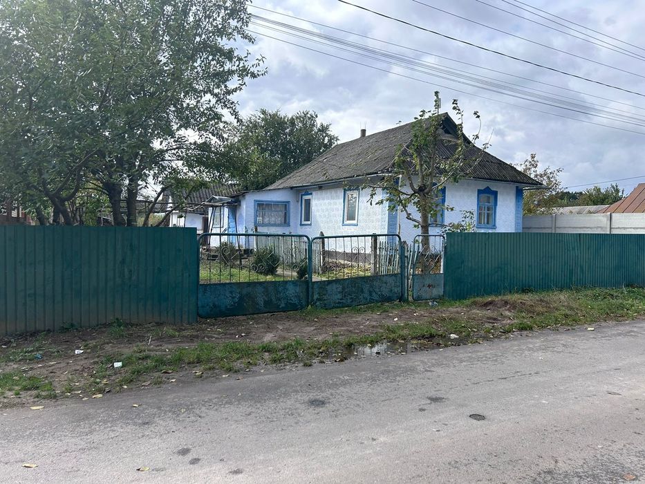 Продаж будинку в Пултівцях