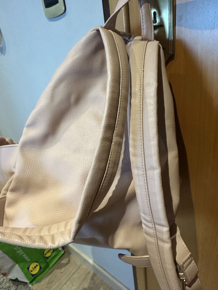 Mochila rosa claro