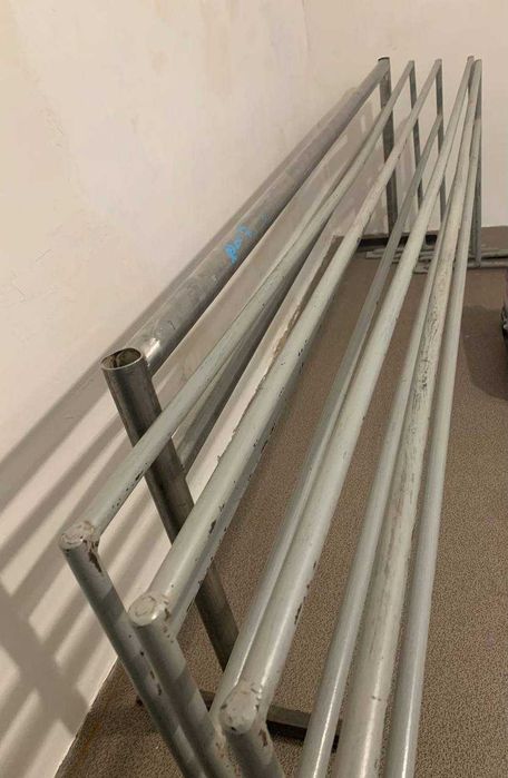 труби металеві та труба з нержавіючого металу