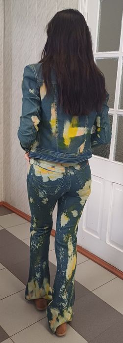 Джинсовий костюм