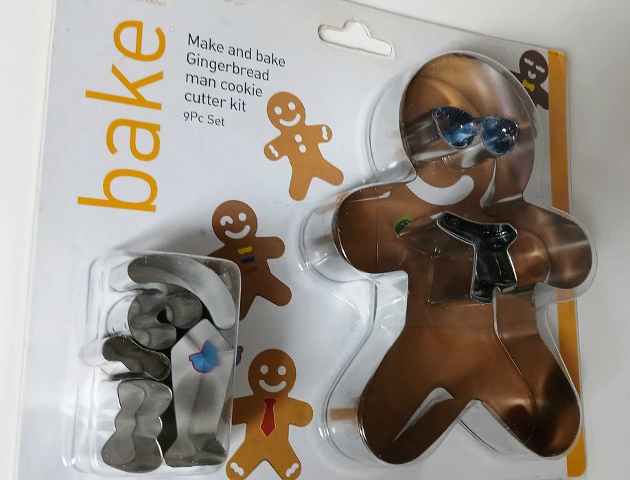 Foremki do pierniczków/ciastek Gingerbread Man – 9 elementów