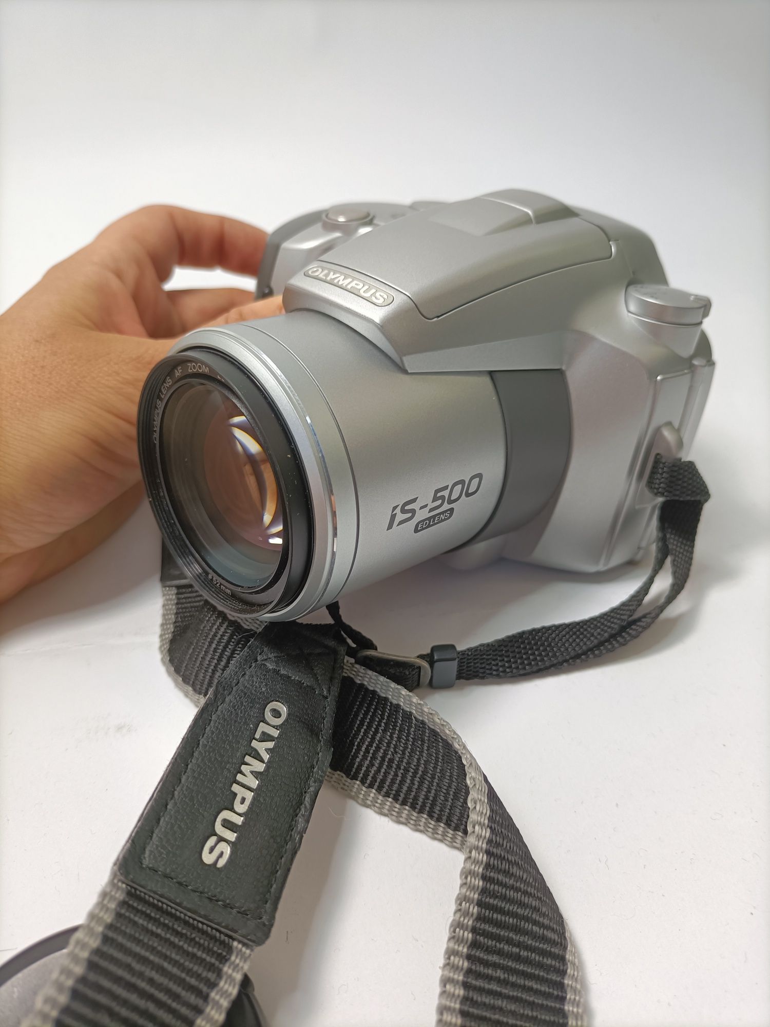 Sprawny aparat fotograficzny Olympus IS-500