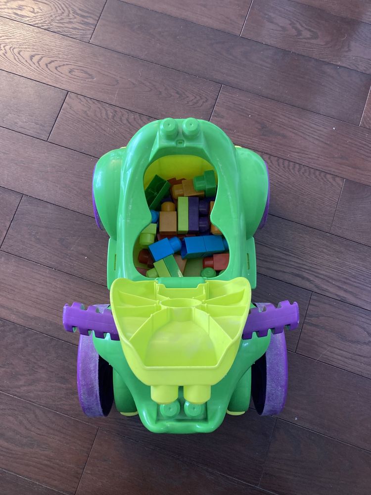 Fisher Price, jeździk zjadacz klocków Krokodyl