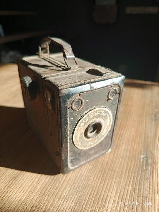 Zabytkowy aparat pudełkowy Voigtlander