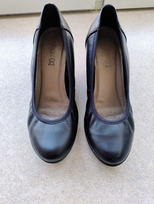 Buty Lasocki na koturnie