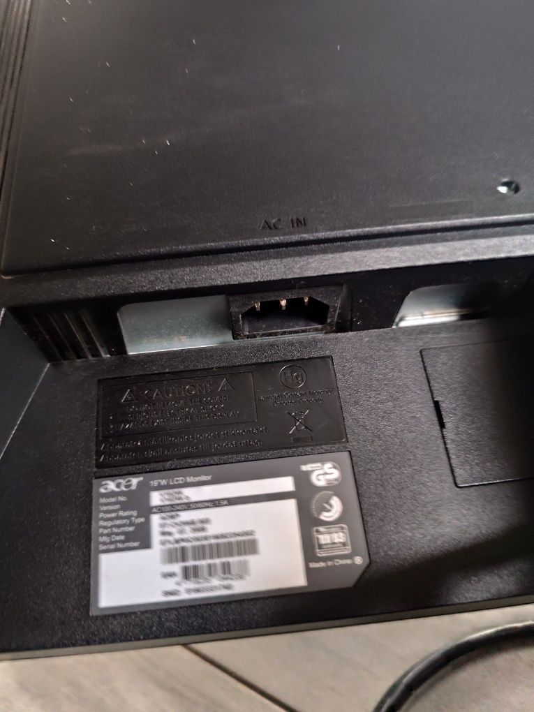 Monitor LCD Acer 19cali