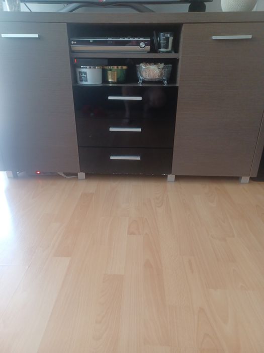 Komoda ciemny brąz z czarnym