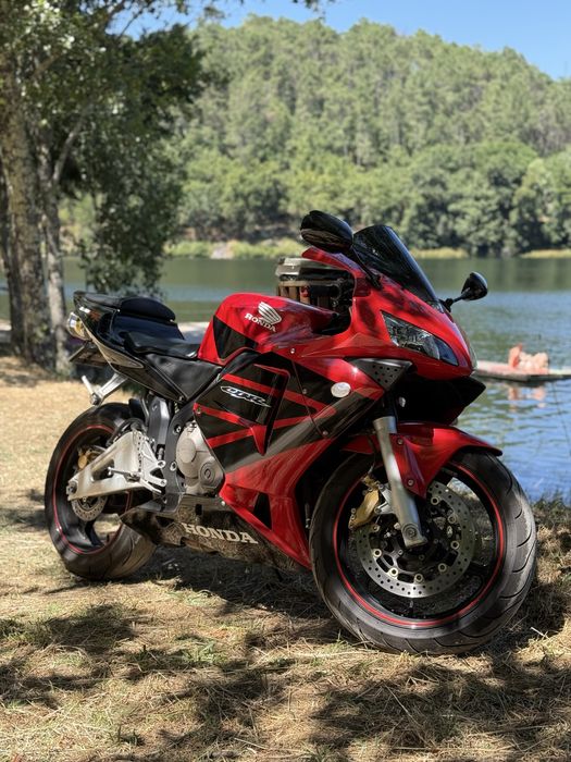 Cbr 600 RR - 2004 - Como nova