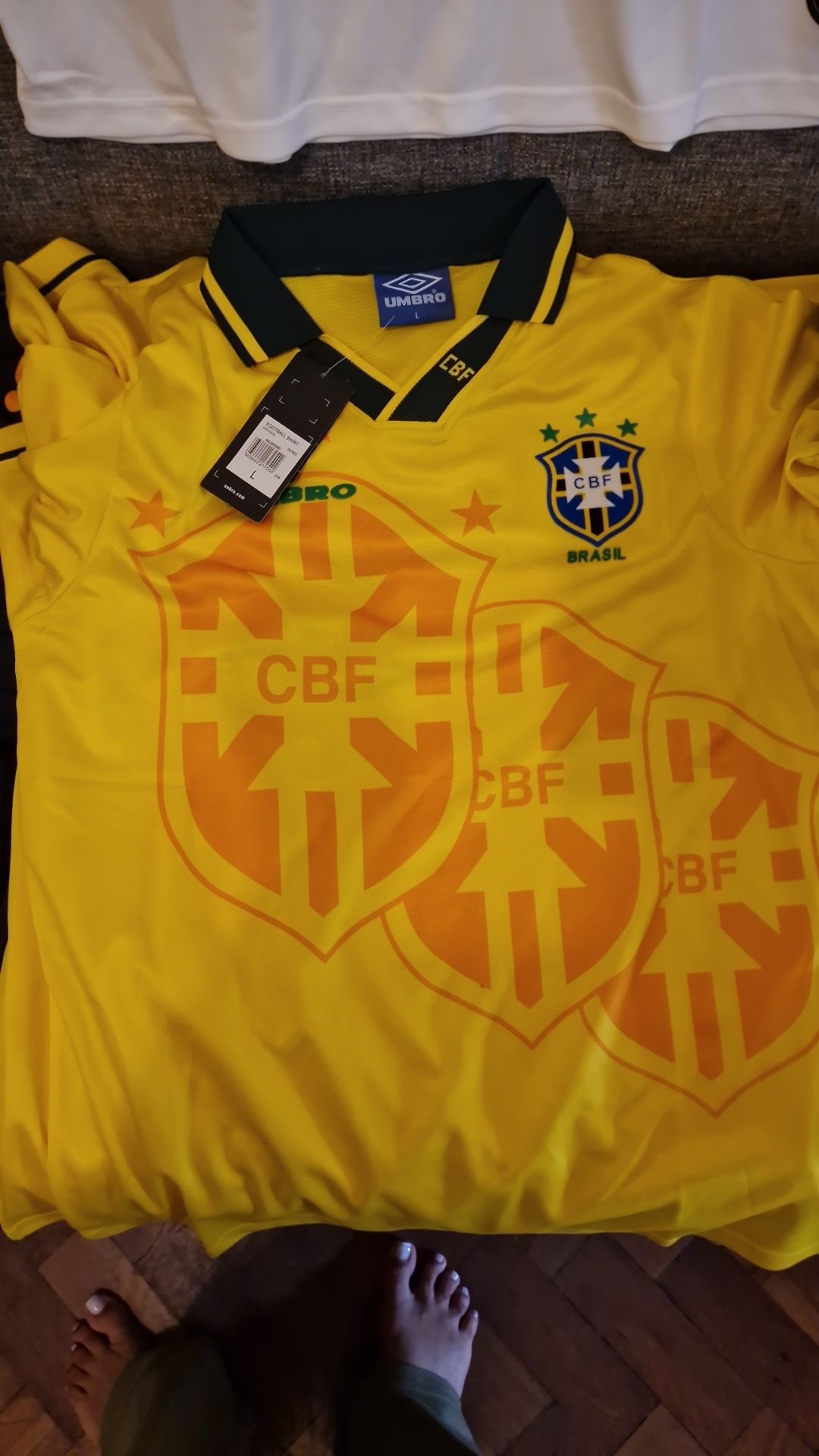 Camisa do Brasil 94 (L e XL)