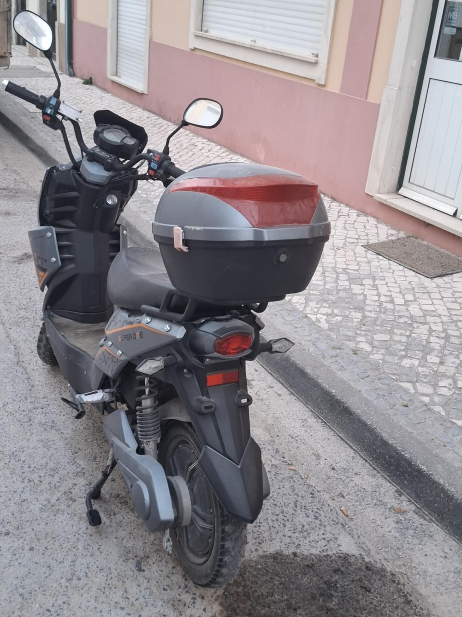 Mota electrica como nova