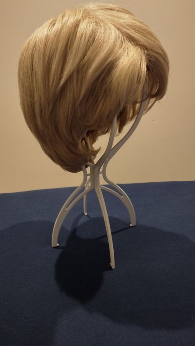 Krótka peruka balejaż z włosów naturalnych