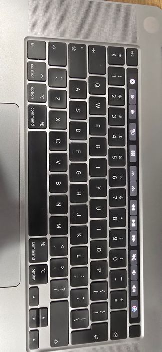 MacBook Pro 16" (2019) – Intel Core i9, 32 GB RAM DDR4