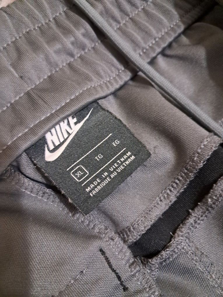 Штаны Nike оригинал р. L - Xl